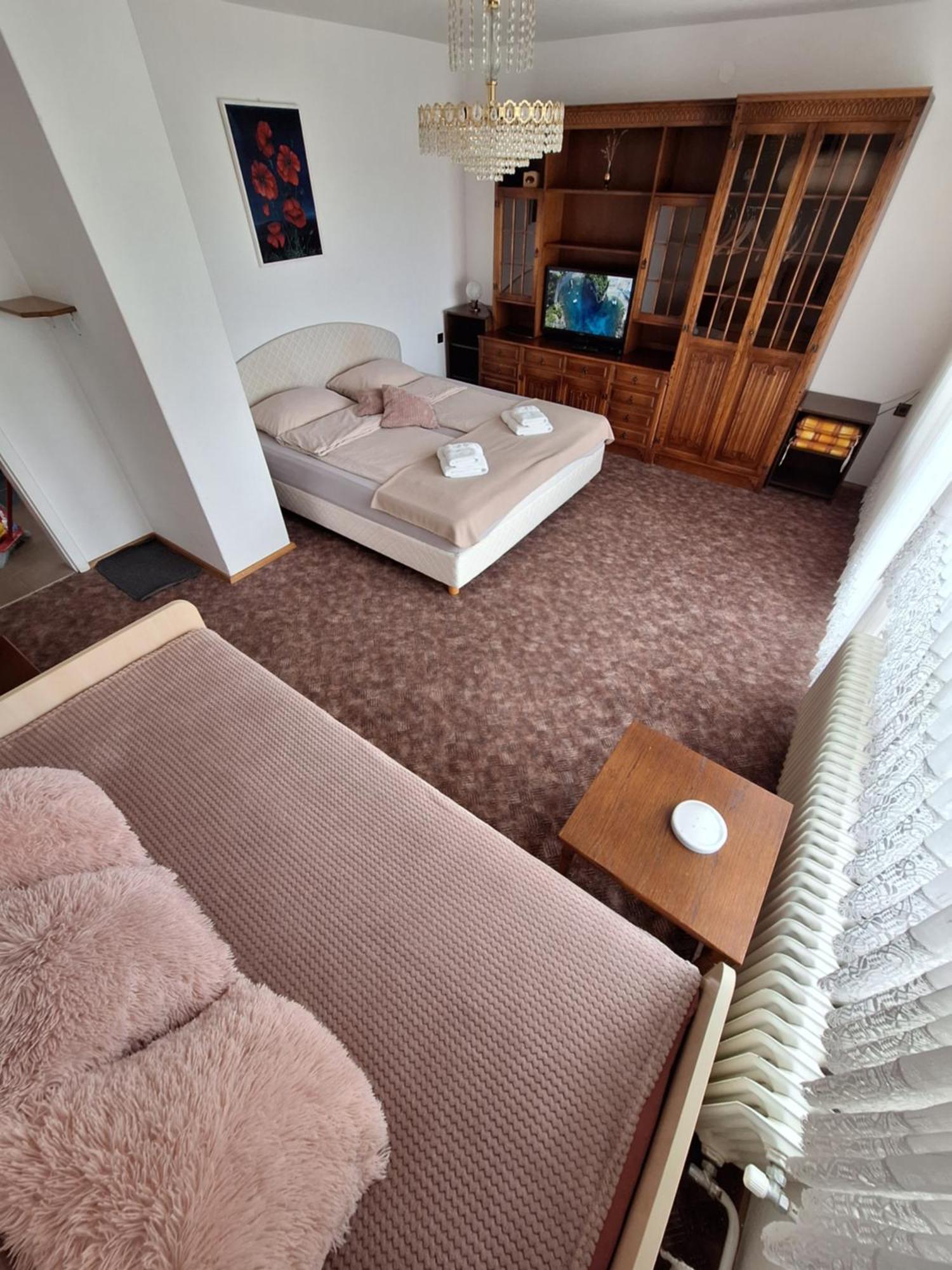 Apartmaji Mojca Križe Esterno foto
