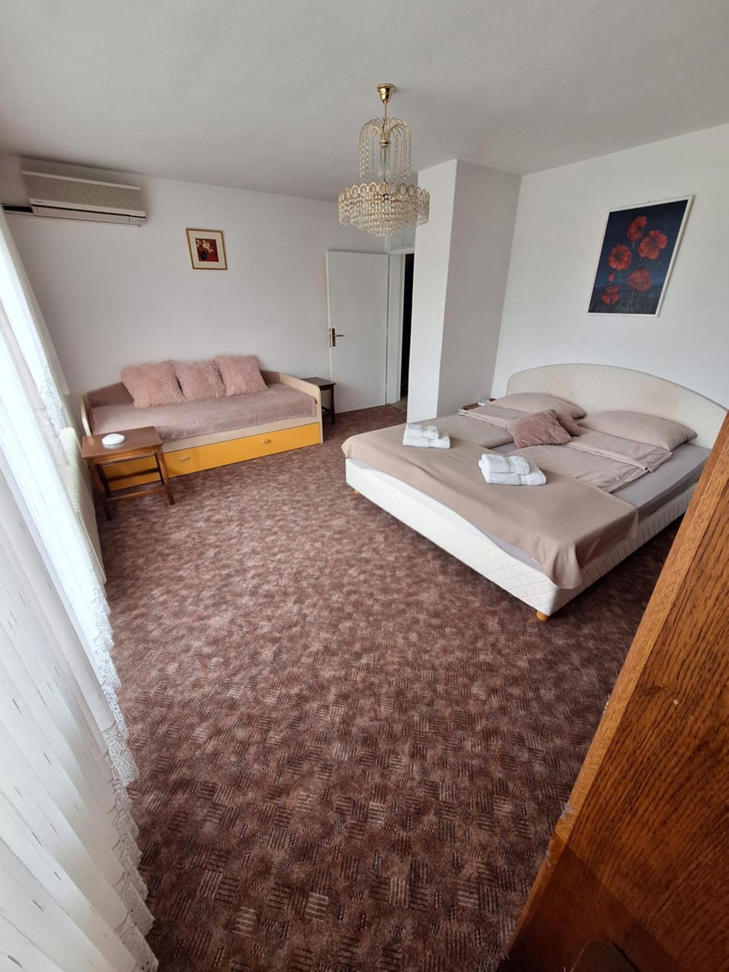 Apartmaji Mojca Križe Esterno foto