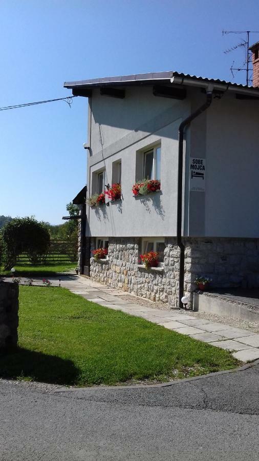 Apartmaji Mojca Križe Esterno foto