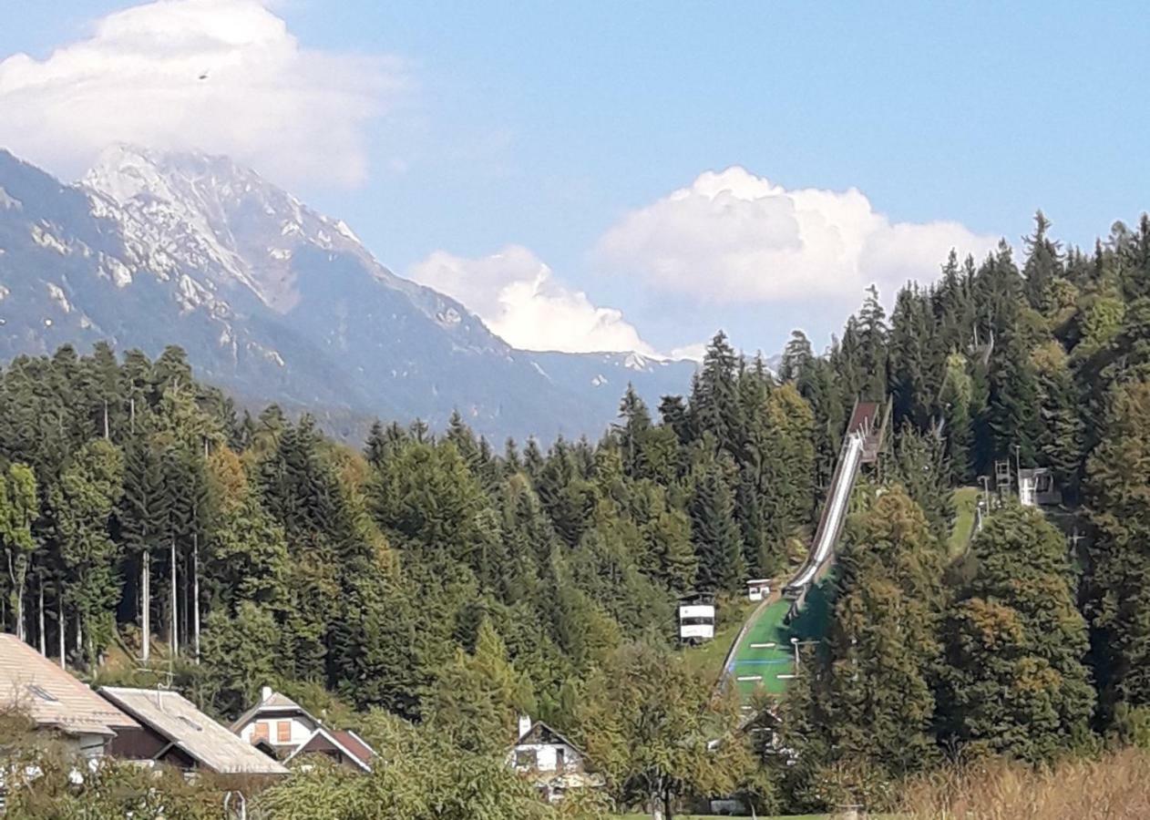 Apartmaji Mojca Križe Esterno foto